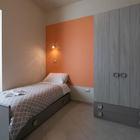 La Madonnina Hotel Nicosia Buitenkant foto